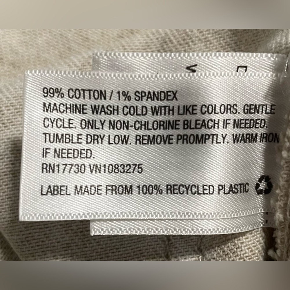 Universal Threads Jeans - Picture 7 of 7